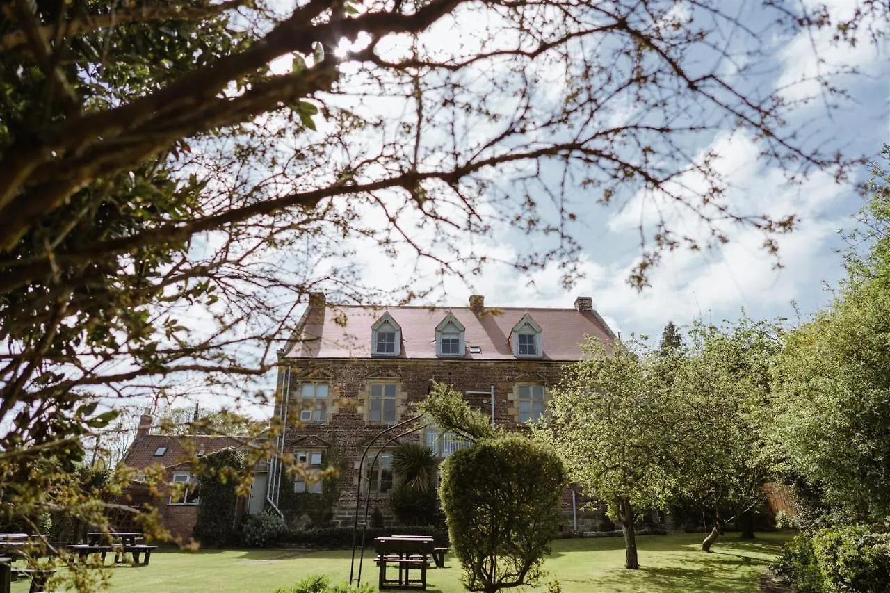 Ruswarp Hall - Whitby (Adults Only) 4*,  Великобритания